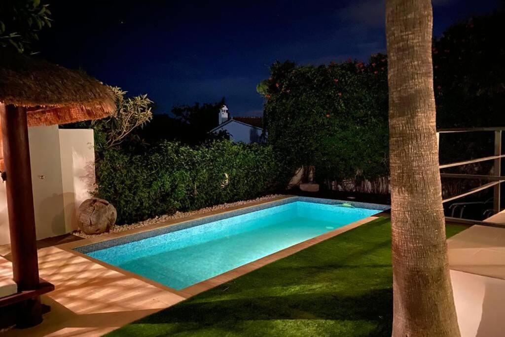 Ferienhaus Costabella -villa Mit Pool Zur Alleinbenutzung Marbella